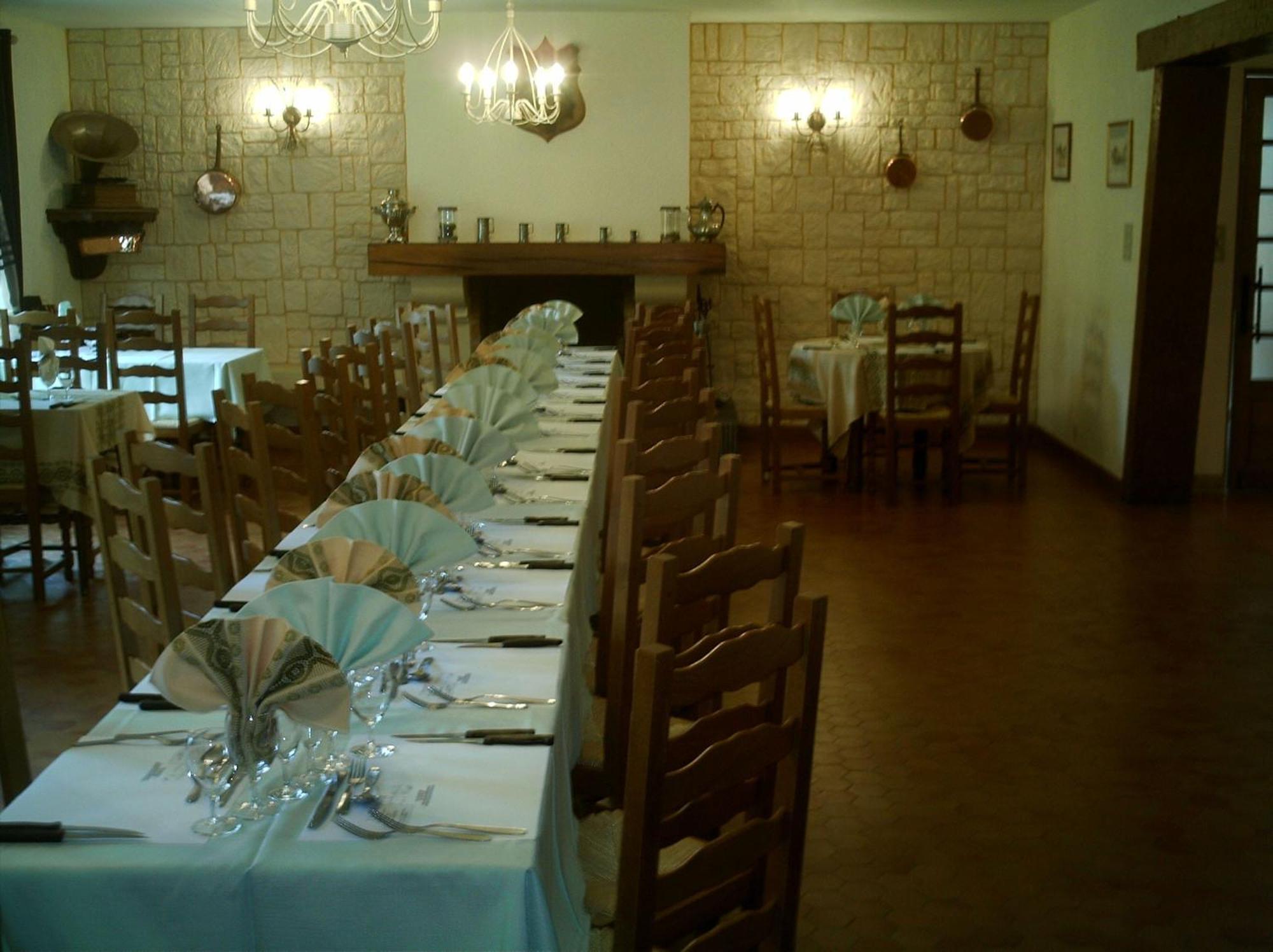 אפרמון Hotel L'Argonn' Auberge מראה חיצוני תמונה